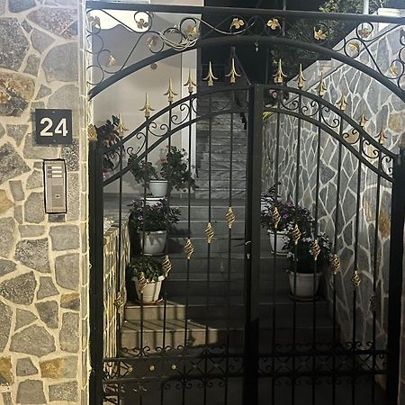 Villa 24 Саранда Екстер'єр фото