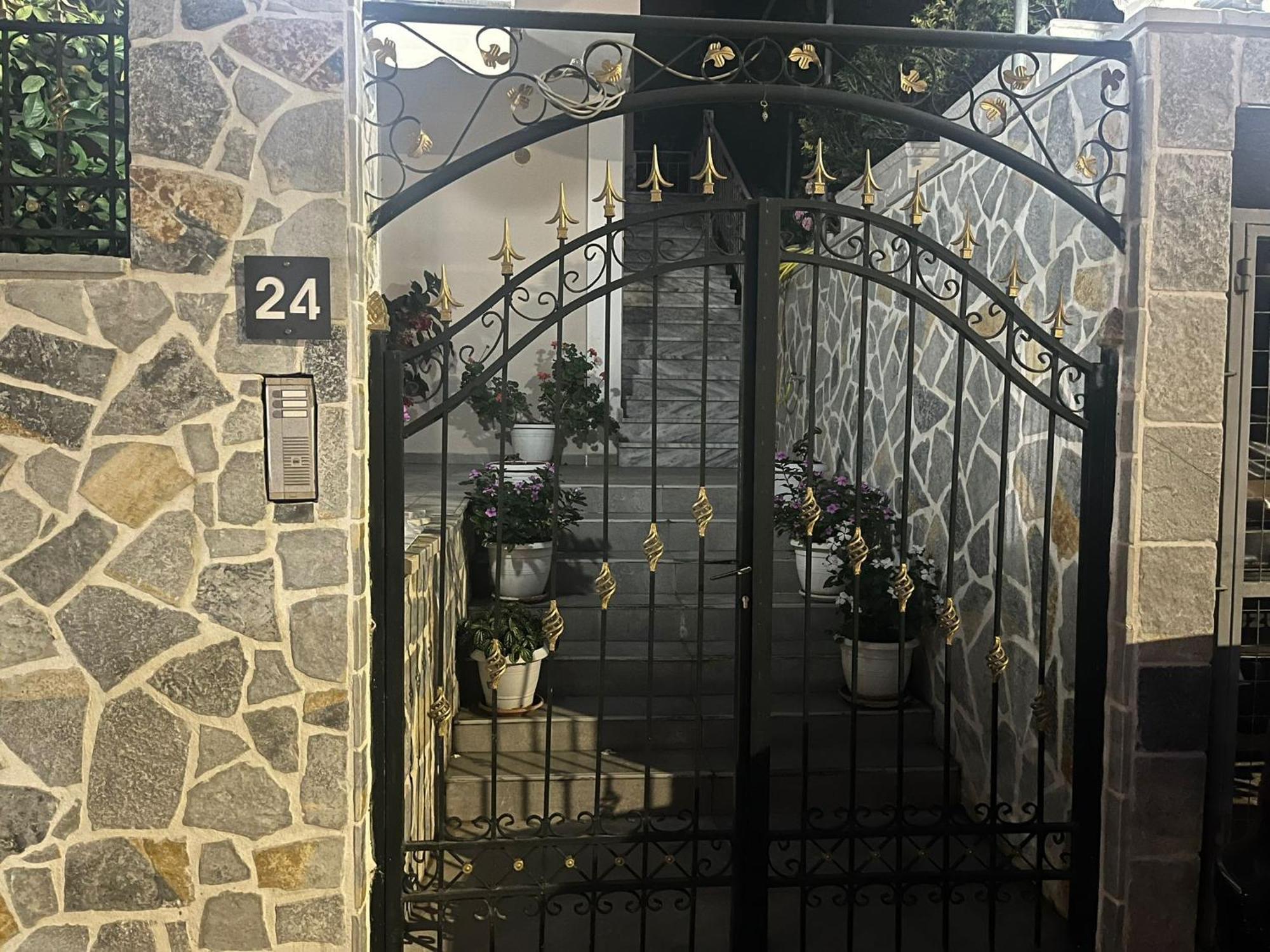 Villa 24 Саранда Екстер'єр фото